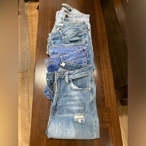 Skinny stretchy jeans